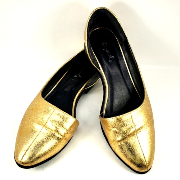 Qupid D'orsay Metallic Gold, Slip On, Pointy Toe, Open Side Flats. Women's 7M - Picture 6 of 12